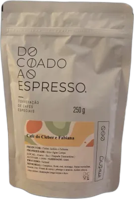 Do Cleber E Fabiana, da torrefação Do Coado ao Espresso